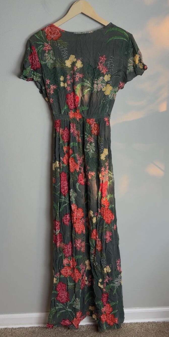 Patrons of Peace Floral Wrap Maxi Dress Size Medium Rayon Short Sleeve Women’s - Picture 2 of 8